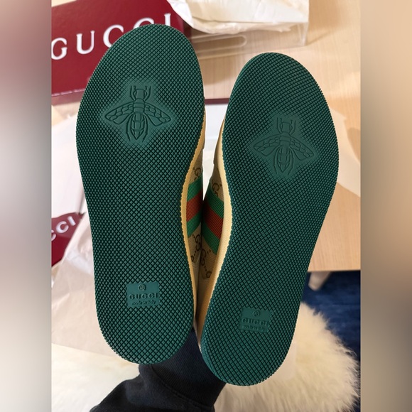 GUCCI WOMEN SCREEN SNEAKER MULE - Picture 9 of 16